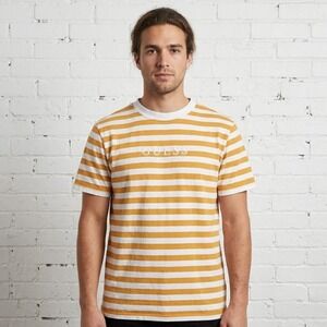 Guess Striped T-Shirt Mens Medium Yellow White Embroidered Logo Preppy‎ Fall Top